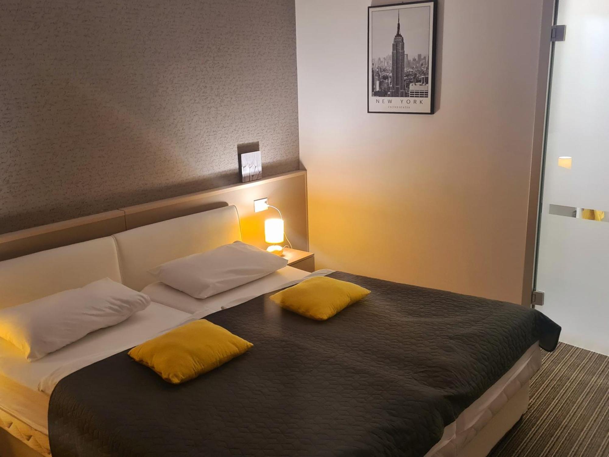 Bonitos, Sobe-Rooms Slavonski Brod Exteriér fotografie