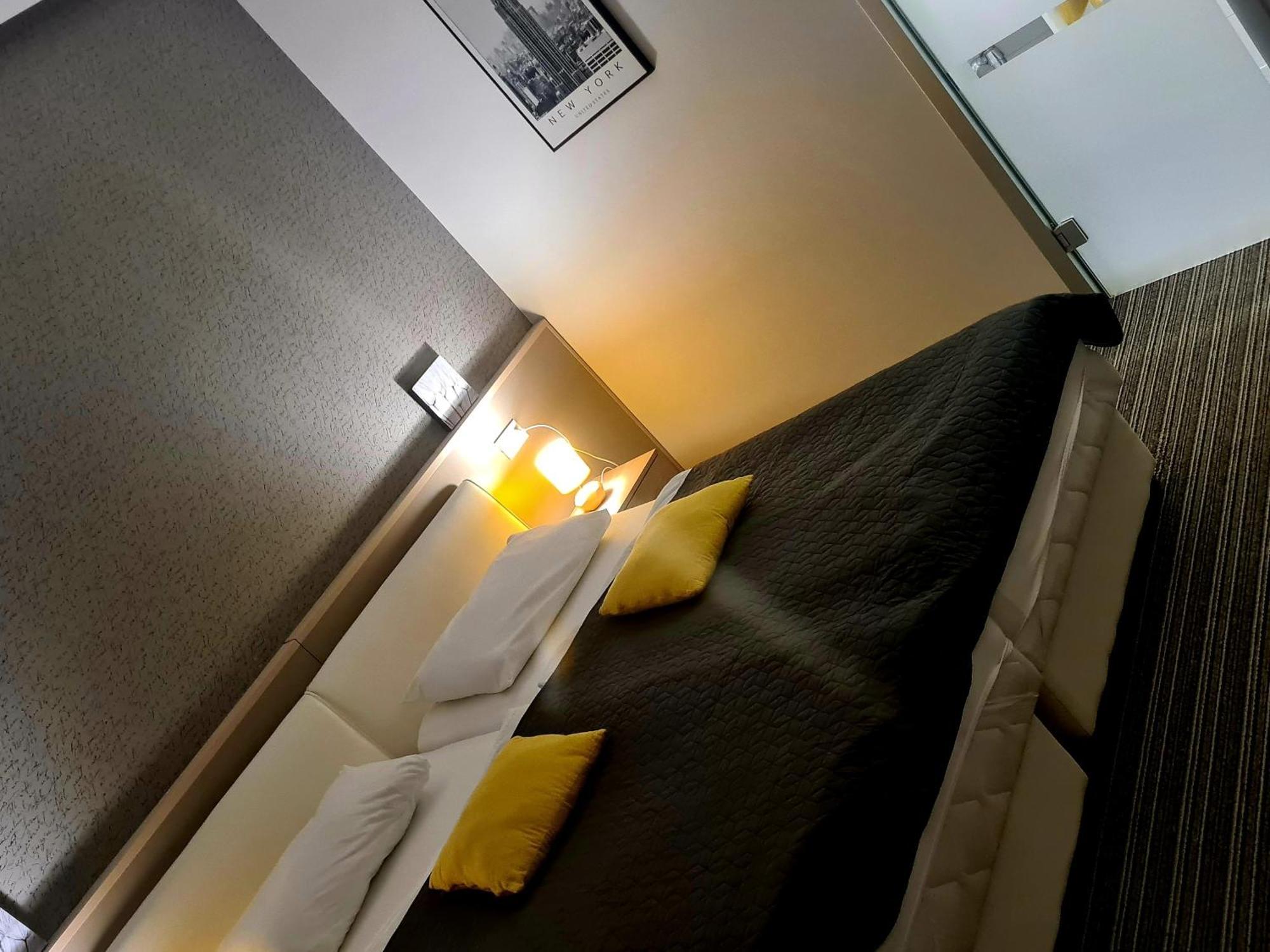 Bonitos, Sobe-Rooms Slavonski Brod Pokoj fotografie